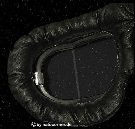 ..extrem groߥ ֦fnung, daher auch fBrillentr䧥r geeignet..