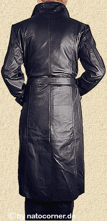 und " Ihnen " viel Freude.....CherryTrenchcoat